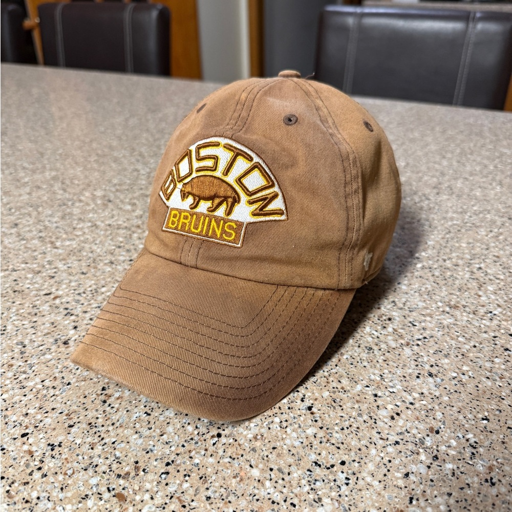 Vintage Brown Fitted Boston Bruins Cap